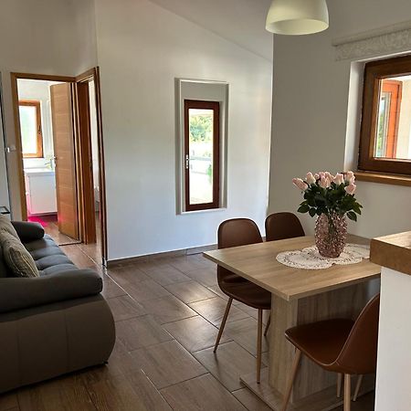 Volmefamily Apartment Pula Luaran gambar