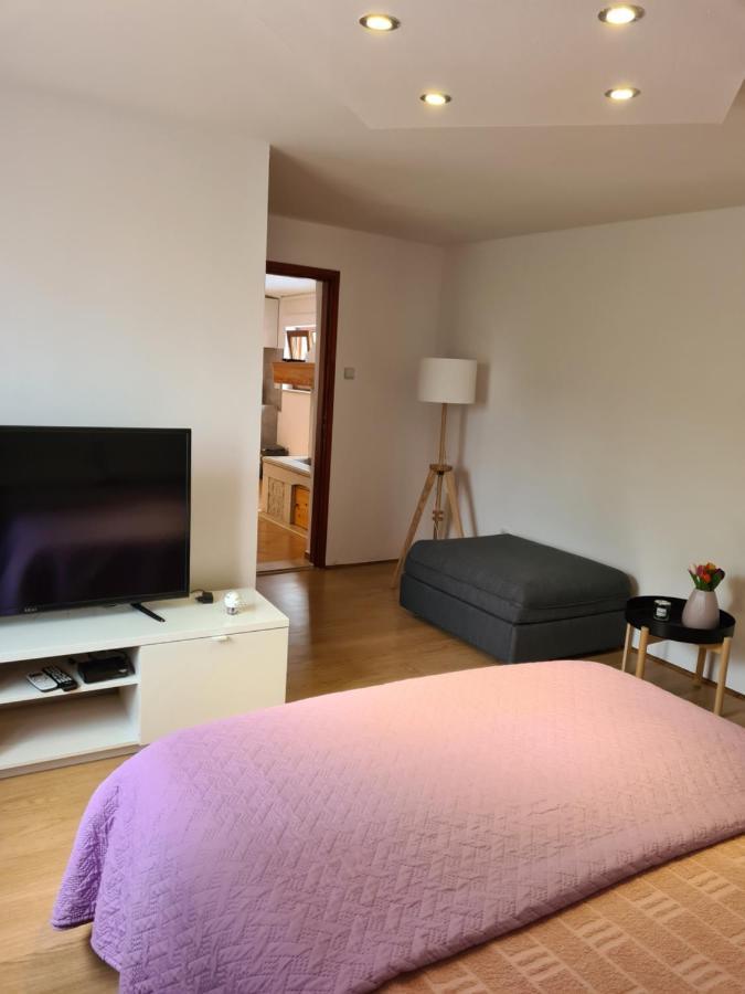Volmefamily Apartment Pula Luaran gambar