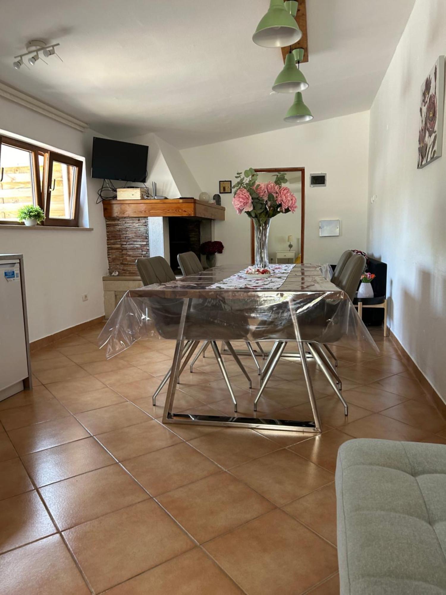 Volmefamily Apartment Pula Luaran gambar