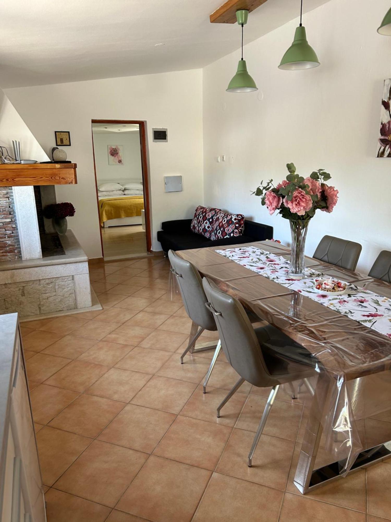 Volmefamily Apartment Pula Luaran gambar